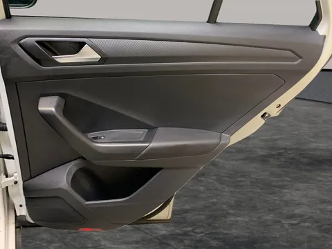 Thumbnail image for the Volkswagen T-Roc 1.5 TSI Style
