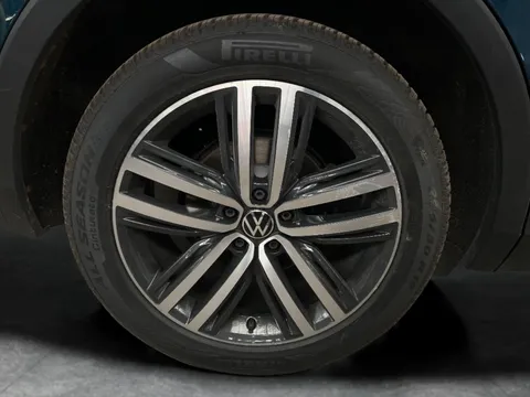 Thumbnail image for the Volkswagen Tiguan 2.0 TDI Elegance   DSG
