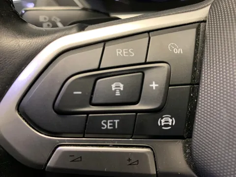Thumbnail image for the Volkswagen Tiguan 1.5 TSI Elegance   DSG