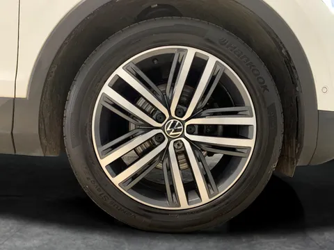 Thumbnail image for the Volkswagen Tiguan 1.5 TSI Elegance   DSG