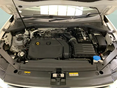 Thumbnail image for the Volkswagen Tiguan 1.5 TSI Elegance   DSG