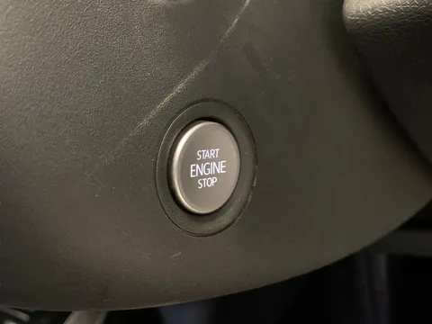 Thumbnail image for the Volkswagen Id.4 Pro Performance 77kWh Life