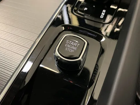 Thumbnail image for the Volvo XC60 2.0 B5 MHEV Plus    AWD