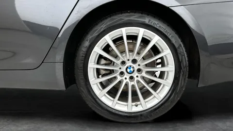Thumbnail image for the BMW 5 Series 2.0 530e 12kWh SE   Plug-in  Steptronic