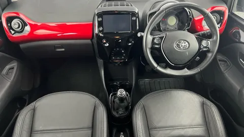 Thumbnail image for the Toyota AYGO 1.0 VVT-i x-clusiv