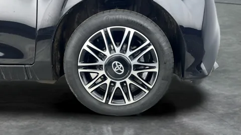 Thumbnail image for the Toyota AYGO 1.0 VVT-i x-clusiv
