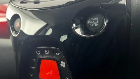 Thumbnail image for the Toyota AYGO 1.0 VVT-i x-clusiv