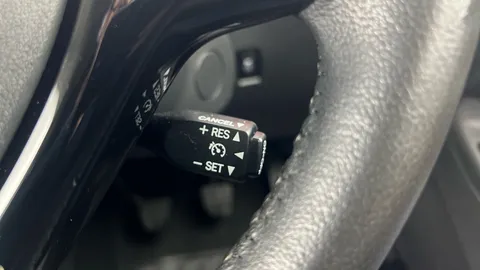 Thumbnail image for the Toyota AYGO 1.0 VVT-i x-clusiv