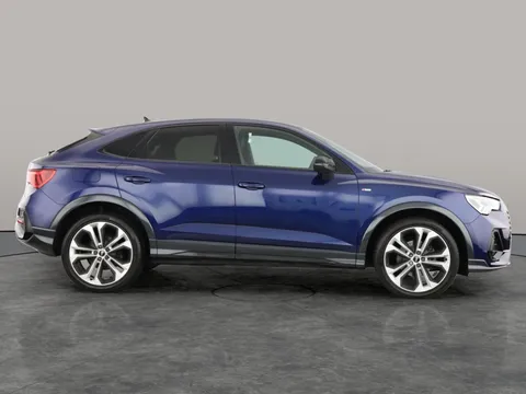 Thumbnail image for the Audi Q3 1.5 TFSI CoD 35 Black Edition Sportback  S Tronic