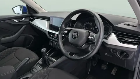 Thumbnail image for the Škoda Kamiq 1.0 TSI SE Drive