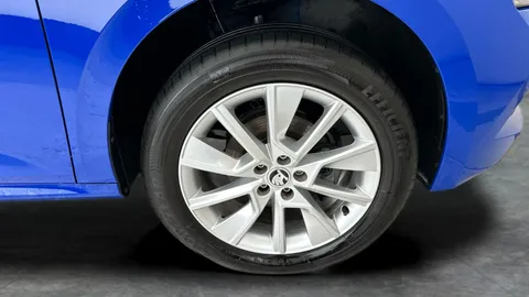 Thumbnail image for the Škoda Kamiq 1.0 TSI SE Drive