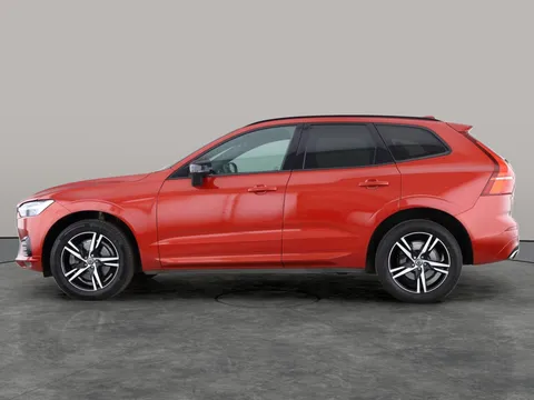 Thumbnail image for the Volvo XC60 2.0 B5 MHEV R-Design