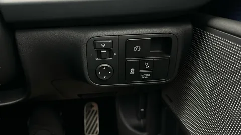 Thumbnail image for the Hyundai Ioniq 6 77.4kWh Ultimate   AWD