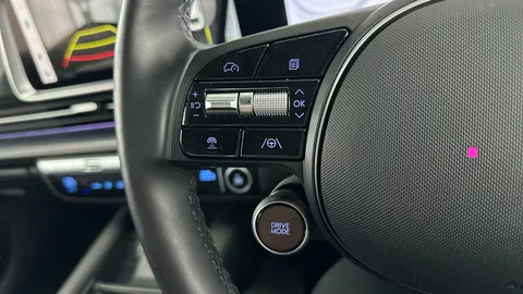 Thumbnail image for the Hyundai Ioniq 6 77.4kWh Ultimate   AWD