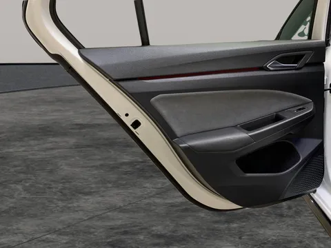 Thumbnail image for the Volkswagen Golf 1.5 TSI R-Line
