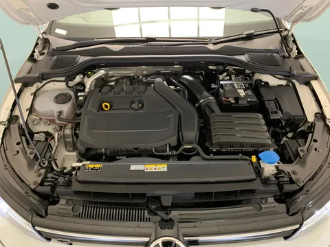 Thumbnail image for the Volkswagen Golf 1.5 TSI R-Line