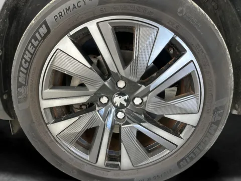 Thumbnail image for the Peugeot E-2008 50kWh GT Premium
