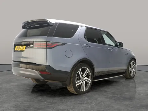 Thumbnail image for the Land Rover Discovery 3.0 D300 MHEV R-Dynamic HSE   4WD