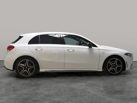 Thumbnail image for the Mercedes-Benz A-Class 2.0 A180d AMG Line Edition (Executive)   8G-DCT