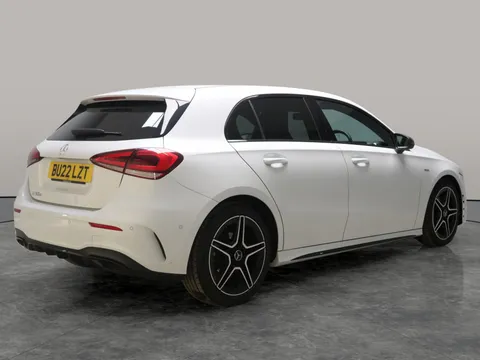 Thumbnail image for the Mercedes-Benz A-Class 2.0 A180d AMG Line Edition (Executive)   8G-DCT