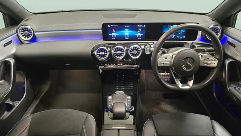 Thumbnail image for the Mercedes-Benz A-Class 2.0 A180d AMG Line Edition (Executive)   8G-DCT
