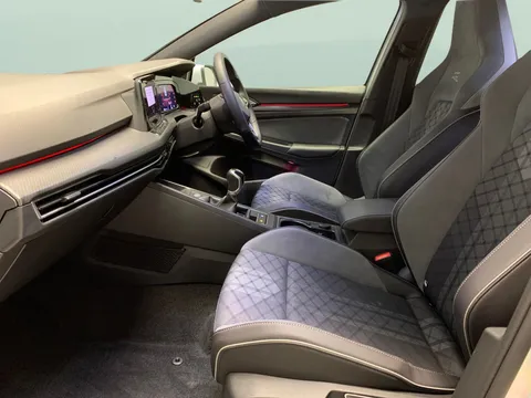 Thumbnail image for the Volkswagen Golf 1.5 TSI R-Line