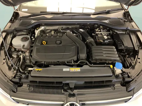 Thumbnail image for the Volkswagen Golf 1.5 TSI R-Line