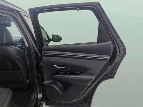 Thumbnail image for the Hyundai Tucson 1.6 h T-GDi 13.8kWh Ultimate   Plug-in  4WD