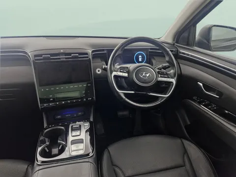 Thumbnail image for the Hyundai Tucson 1.6 h T-GDi 13.8kWh Ultimate   Plug-in  4WD