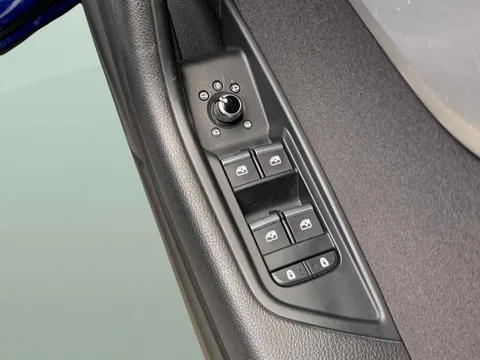 Thumbnail image for the Audi A4 2.0 TFSI 35 Technik