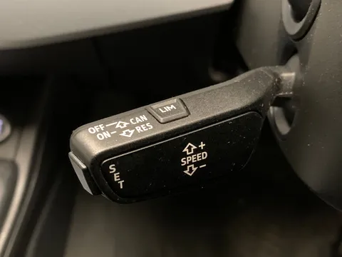Thumbnail image for the Audi A4 2.0 TFSI 35 Technik