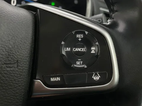 Thumbnail image for the Honda CR-V 2.0 h i-MMD SE    eCVT 4WD