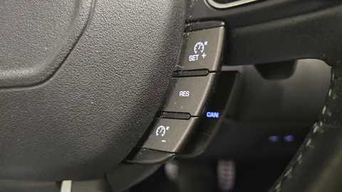 Thumbnail image for the Land Rover Range Rover Evoque 2.0 TD4 HSE Dynamic   4WD