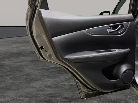 Thumbnail image for the Nissan Qashqai 1.3 DIG-T N-Connecta