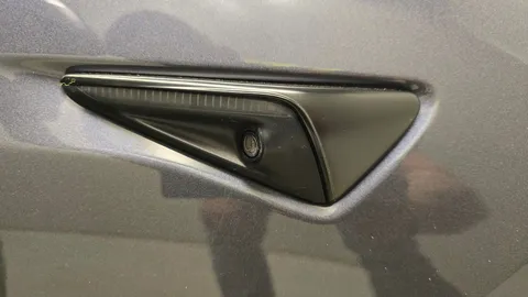Thumbnail image for the Tesla Model 3 (Dual Motor) Long Range   4WDE