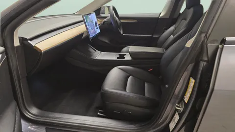 Thumbnail image for the Tesla Model 3 (Dual Motor) Long Range   4WDE