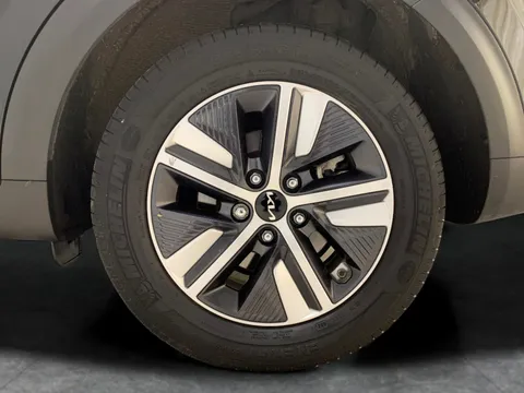 Thumbnail image for the Kia Niro 1.6 GDi 8.9kWh 3   Plug-in  DCT