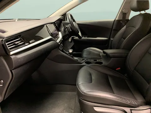 Thumbnail image for the Kia Niro 1.6 GDi 8.9kWh 3   Plug-in  DCT