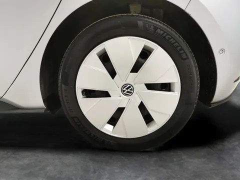 Thumbnail image for the Volkswagen Id.3 Pro Performance 58kWh Family