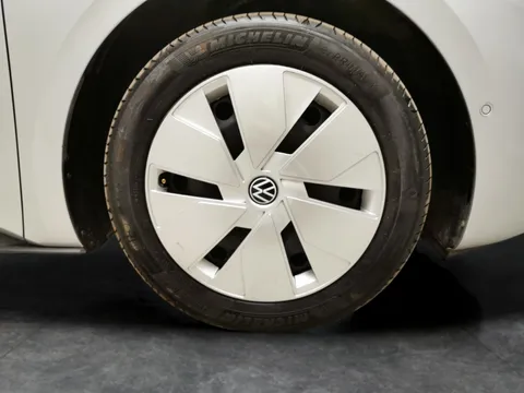 Thumbnail image for the Volkswagen Id.3 Pro Performance 58kWh Family