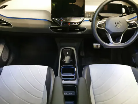 Thumbnail image for the Volkswagen Id.3 Pro Performance 58kWh Family