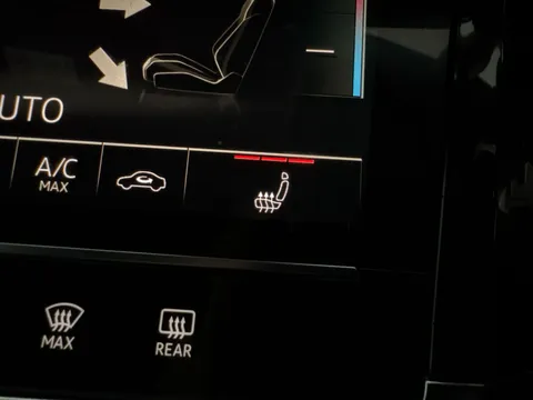 Thumbnail image for the Audi E-Tron 50 Black Edition Sportback  quattro 71.2kWh (11kW Charger)