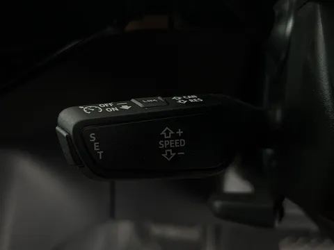 Thumbnail image for the Audi E-Tron 50 Black Edition Sportback  quattro 71.2kWh (11kW Charger)