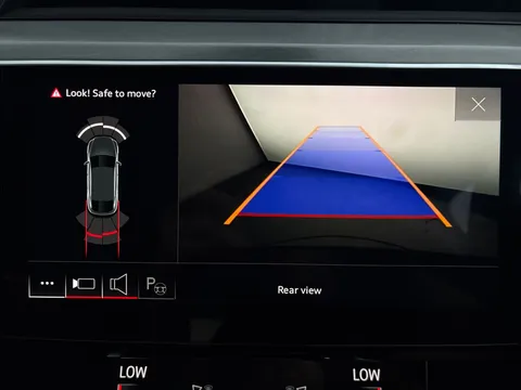 Thumbnail image for the Audi E-Tron 50 Black Edition Sportback  quattro 71.2kWh (11kW Charger)