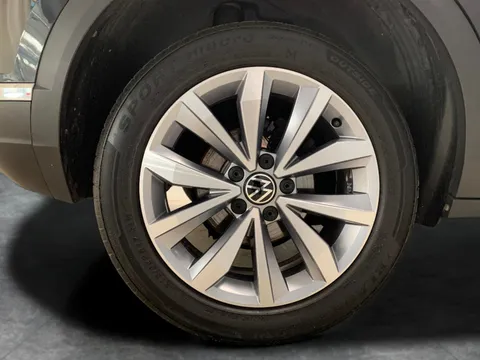 Thumbnail image for the Volkswagen T-Roc 1.0 TSI Design