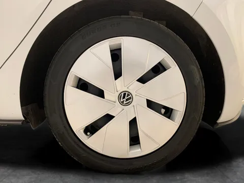Thumbnail image for the Volkswagen Id.3 Pro Performance 58kWh Family