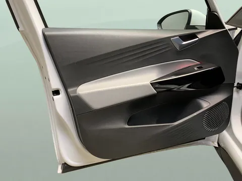 Thumbnail image for the Volkswagen Id.3 Pro Performance 58kWh Family