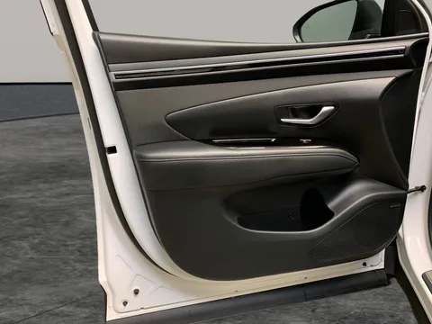 Thumbnail image for the Hyundai Tucson 1.6 h T-GDi Ultimate