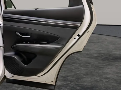Thumbnail image for the Hyundai Tucson 1.6 h T-GDi Ultimate