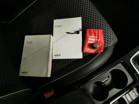 Thumbnail image for the Kia Xceed 1.0 T-GDi Connect